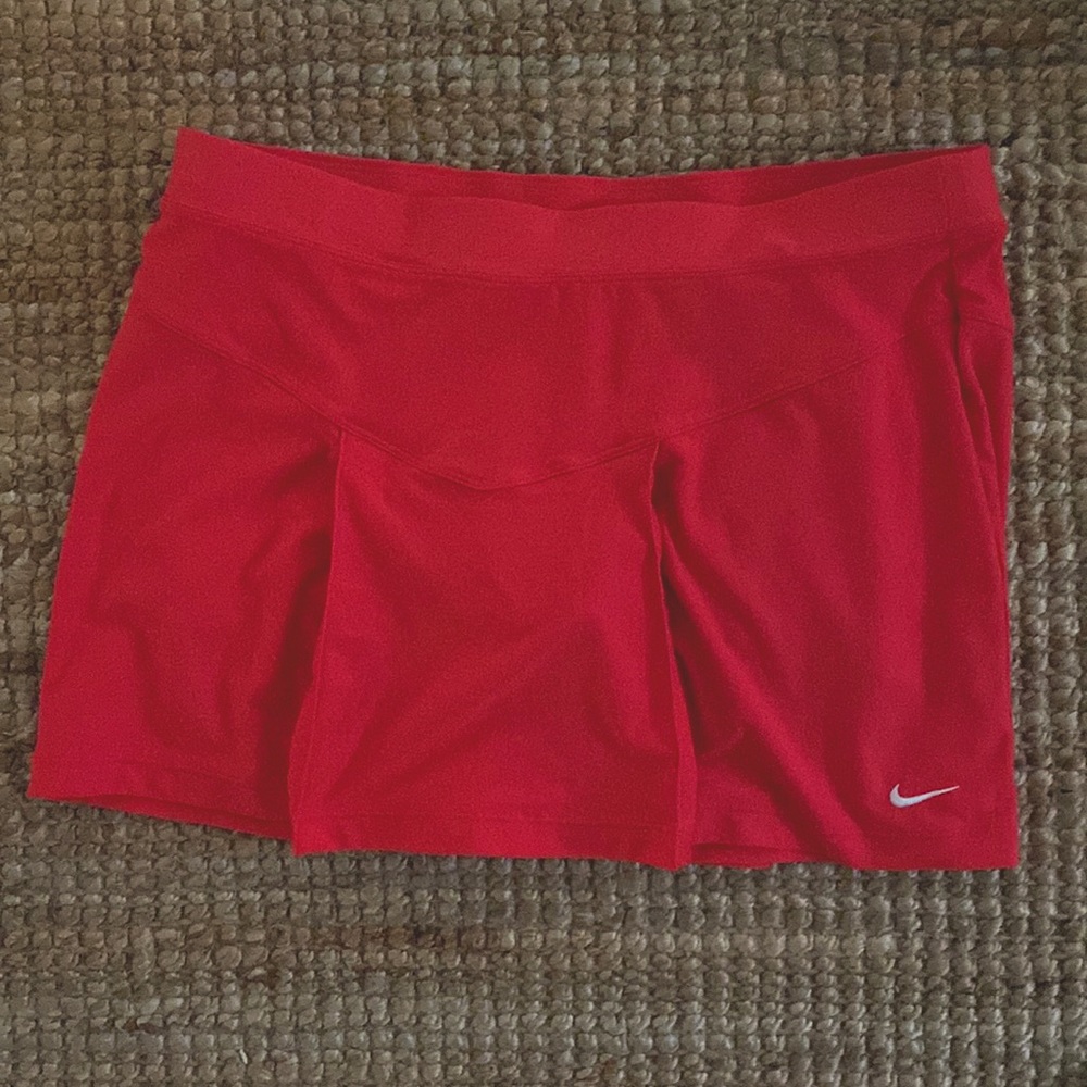Nike Golf/Tennis Skirt front ruffle